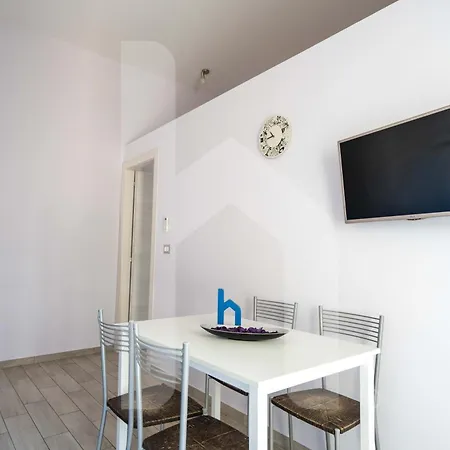 Apartment Homiday - Residenza D'annunzio *