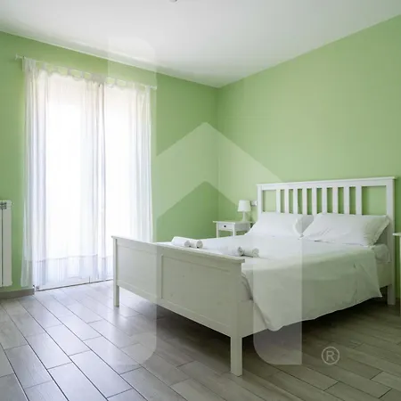 Homiday - Residenza D'annunzio * Pineto