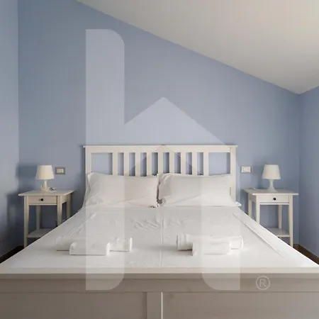 Homiday - Residenza D'annunzio Apartment *