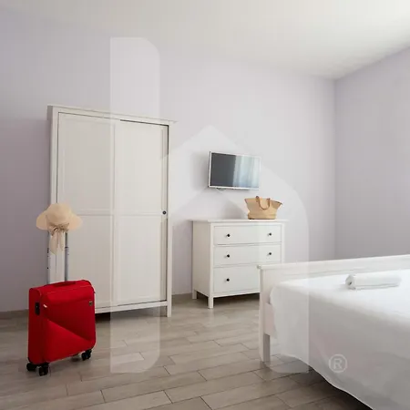 Apartment Homiday - Residenza D'annunzio Pineto