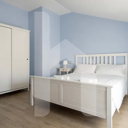 Homiday - Residenza D'annunzio Apartament *