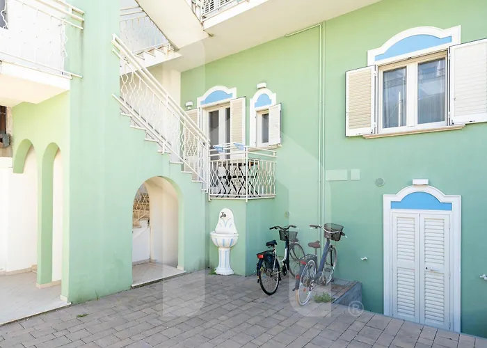 Homiday - Residenza D'annunzio Διαμέρισμα Pineto